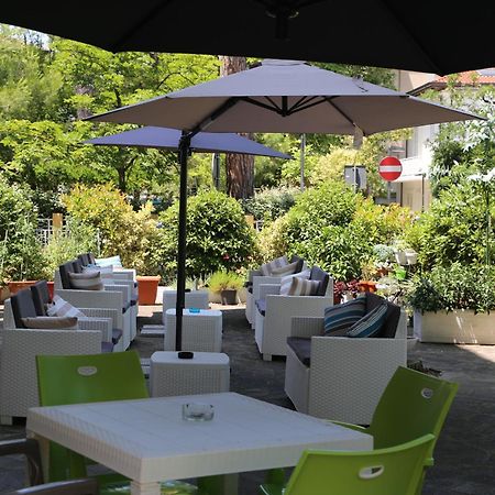 Hotel Senza Pensieri 里乔内 外观 照片