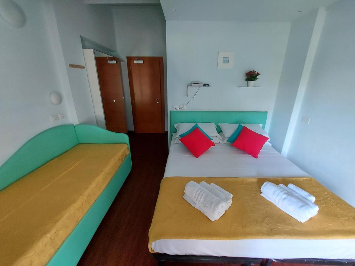 Hotel Senza Pensieri 里乔内 外观 照片
